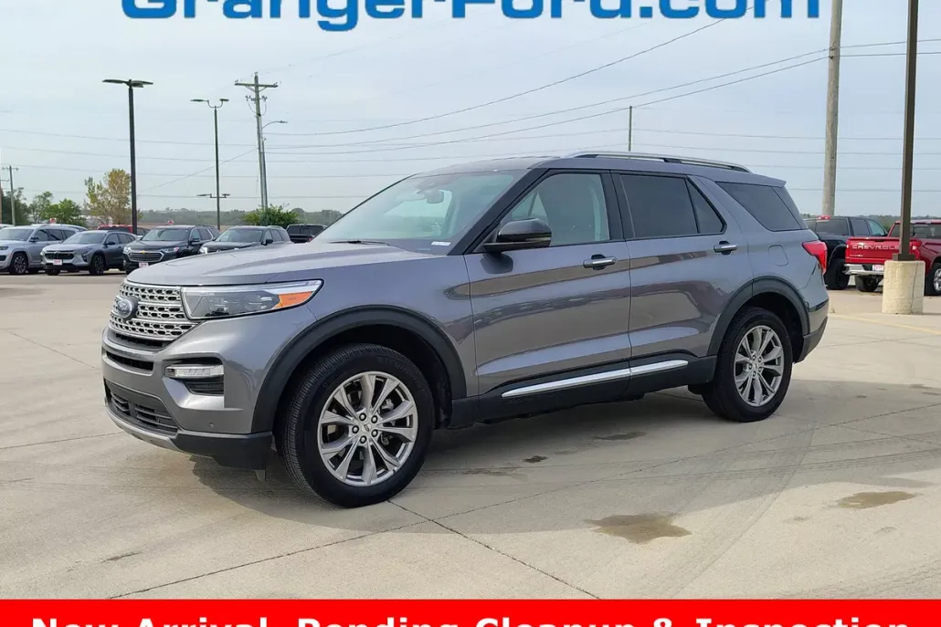 2022 Ford Explorer Limited photo 1