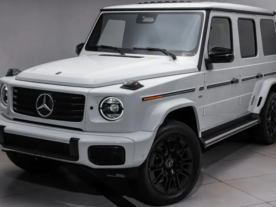 2025 Mercedes Benz G photo 1
