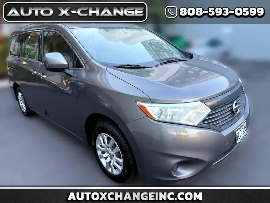 2015 Nissan Quest S photo 1