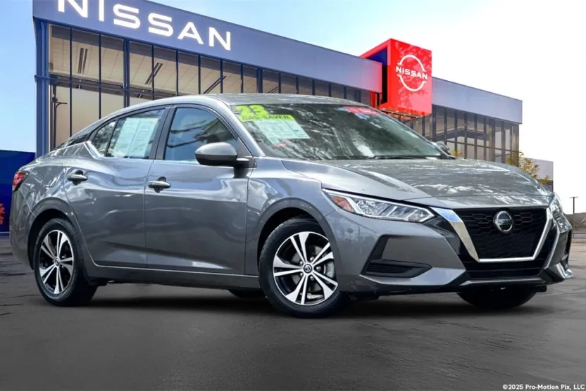 2023 Nissan Sentra SV photo 1