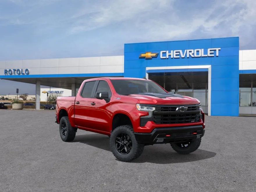 2026 Chevrolet Silverado Trail Boss LT photo 1