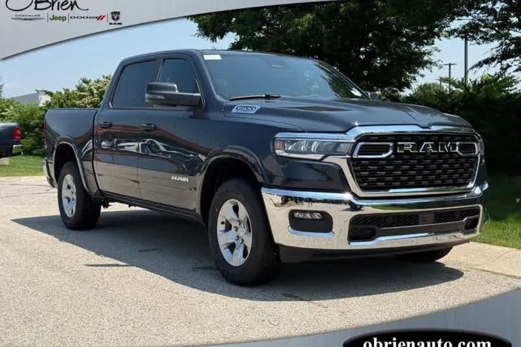 2025 Ram 1500 Big Horn photo 1