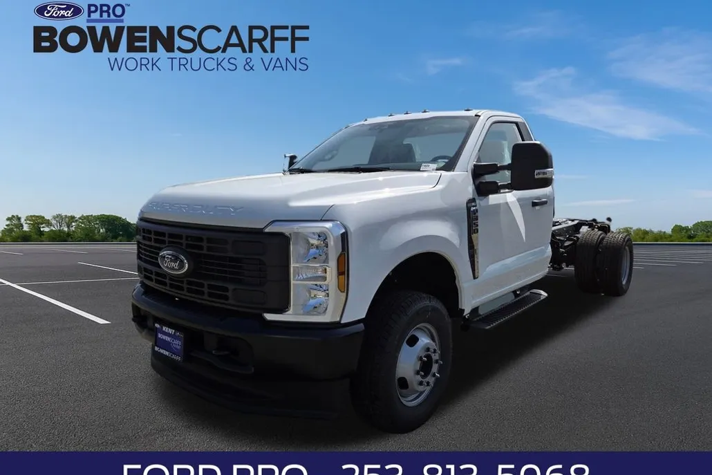 2025 Ford F-350 XL photo 1