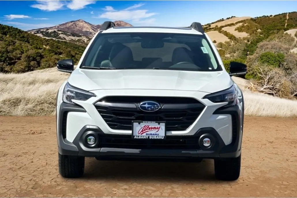2025 Subaru Outback Premium photo 1