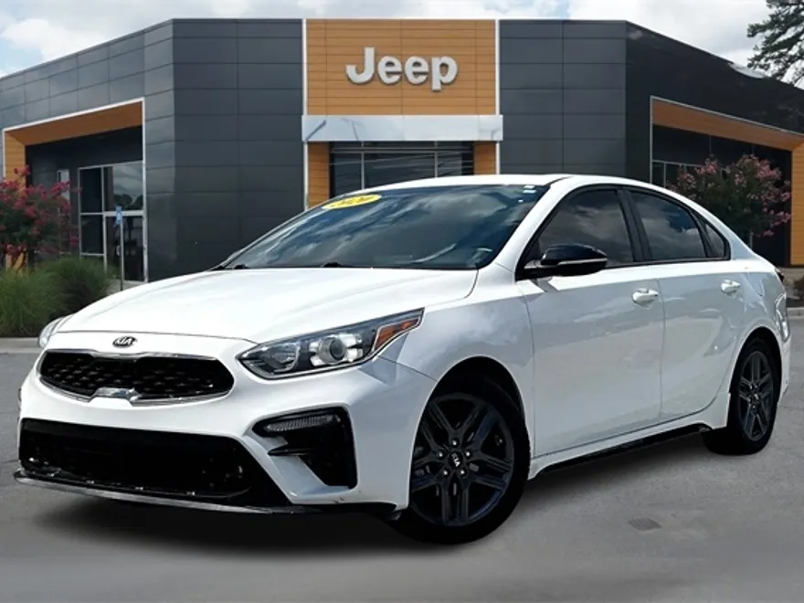 2020 Kia Forte GT-Line photo 1