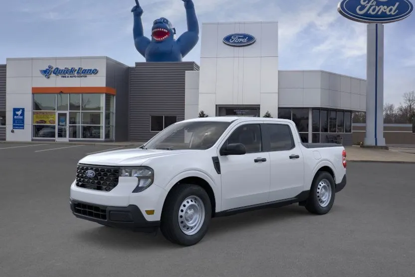 2025 Ford Maverick XL photo 1