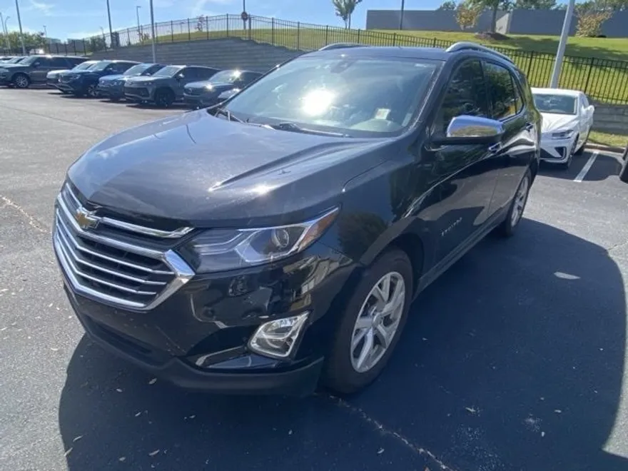 2020 Chevrolet Equinox Premier photo 1