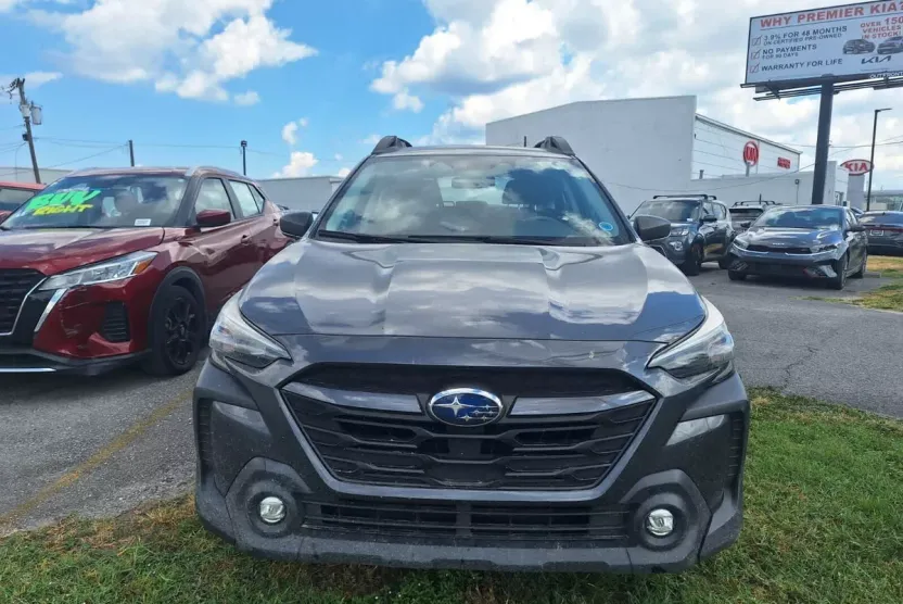 2023 Subaru Outback Base photo 1