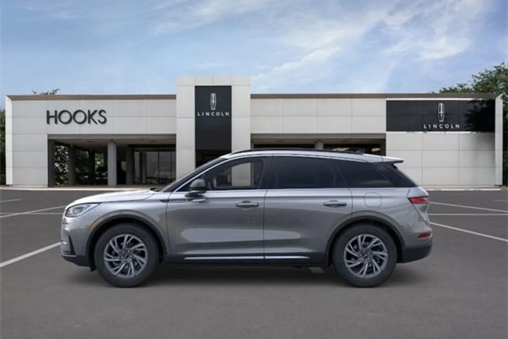 2026 Lincoln Corsair Premiere photo 1