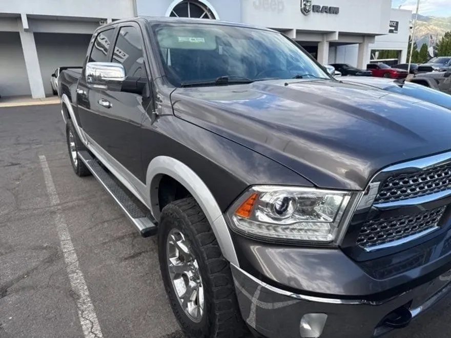 2014 Ram 1500 Laramie photo 1