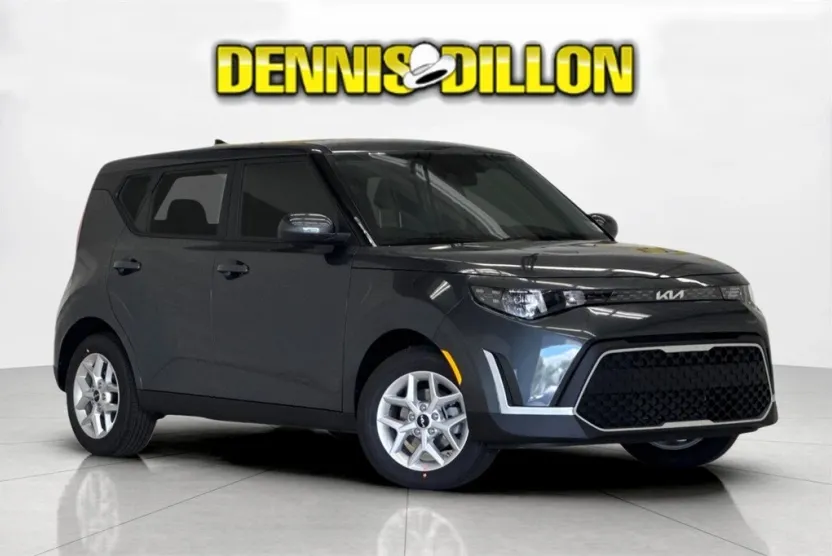 2025 Kia Soul LX photo 1