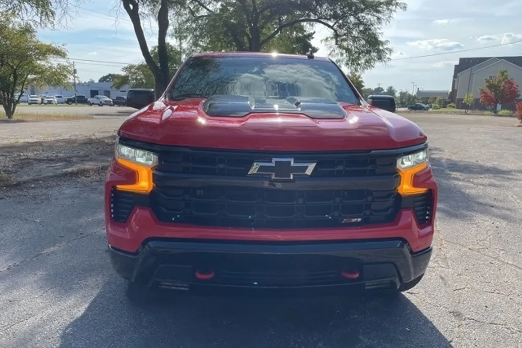 2022 Chevrolet Silverado 1500 LT Trail Boss photo 1