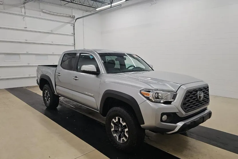 2023 Toyota Tacoma SR photo 1