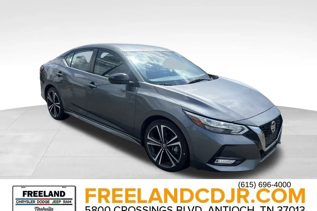 2021 Nissan Sentra SR photo 1