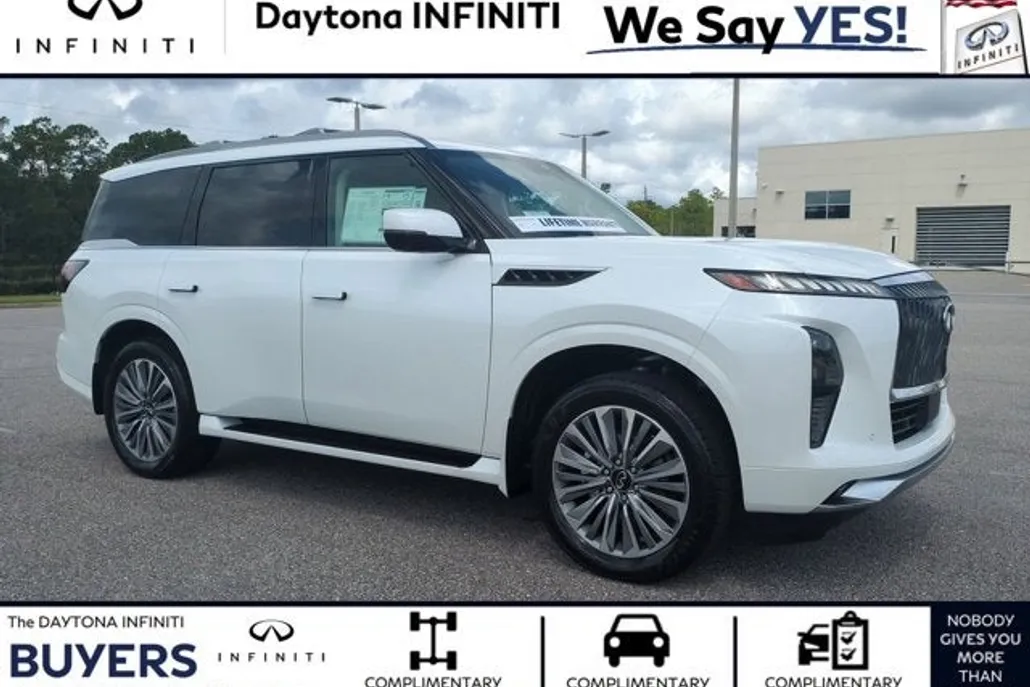 2026 Infiniti QX80 Luxe photo 1