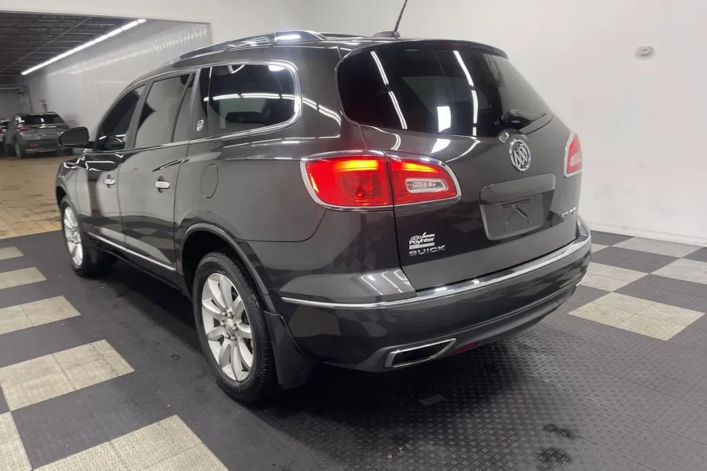 2017 Buick Enclave Premium photo 1