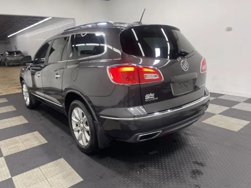 2017 Buick Enclave Premium photo 1