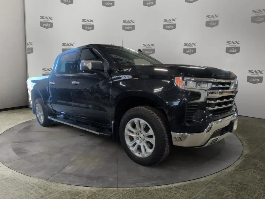 2024 Chevrolet Silverado 1500 LTZ photo 1