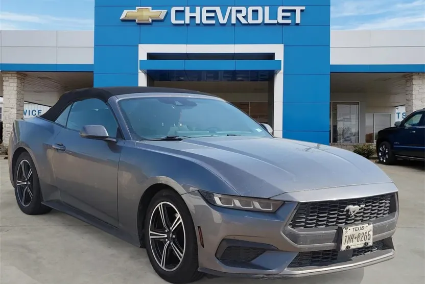 2024 Ford Mustang EcoBoost photo 1