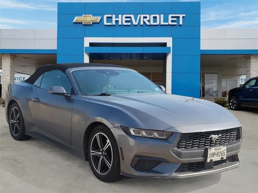 2024 Ford Mustang EcoBoost photo 1
