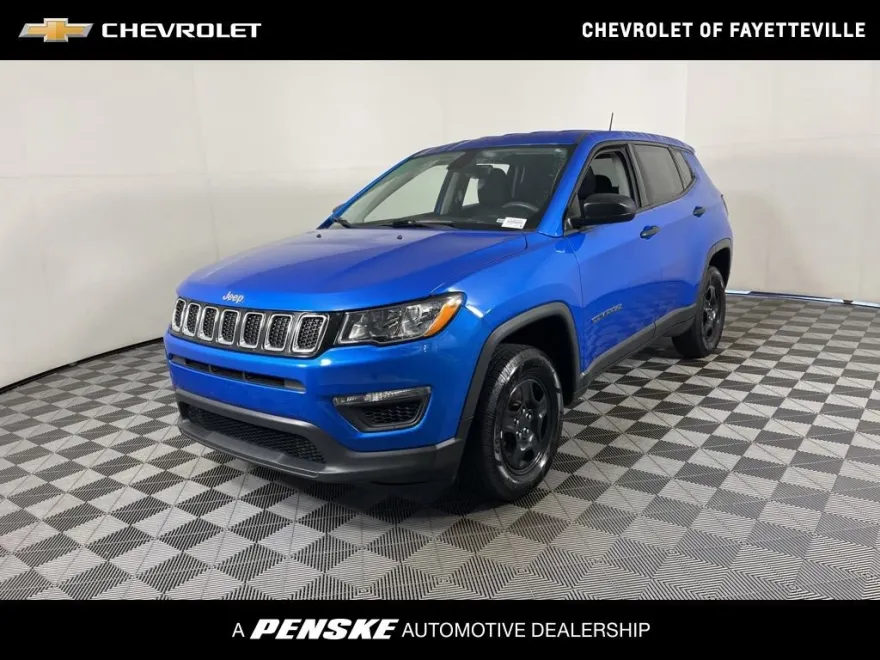 2018 Jeep Compass Sport photo 1