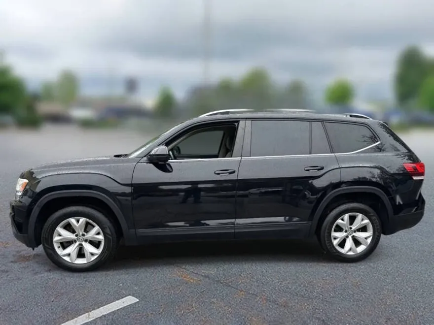 2018 Volkswagen Atlas V6 SE photo 1
