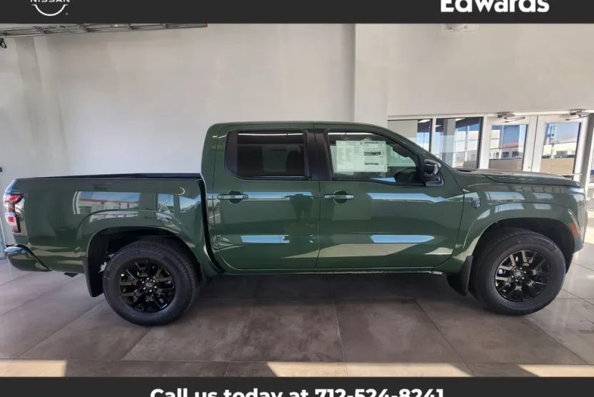 2026 Nissan Frontier SV photo 1
