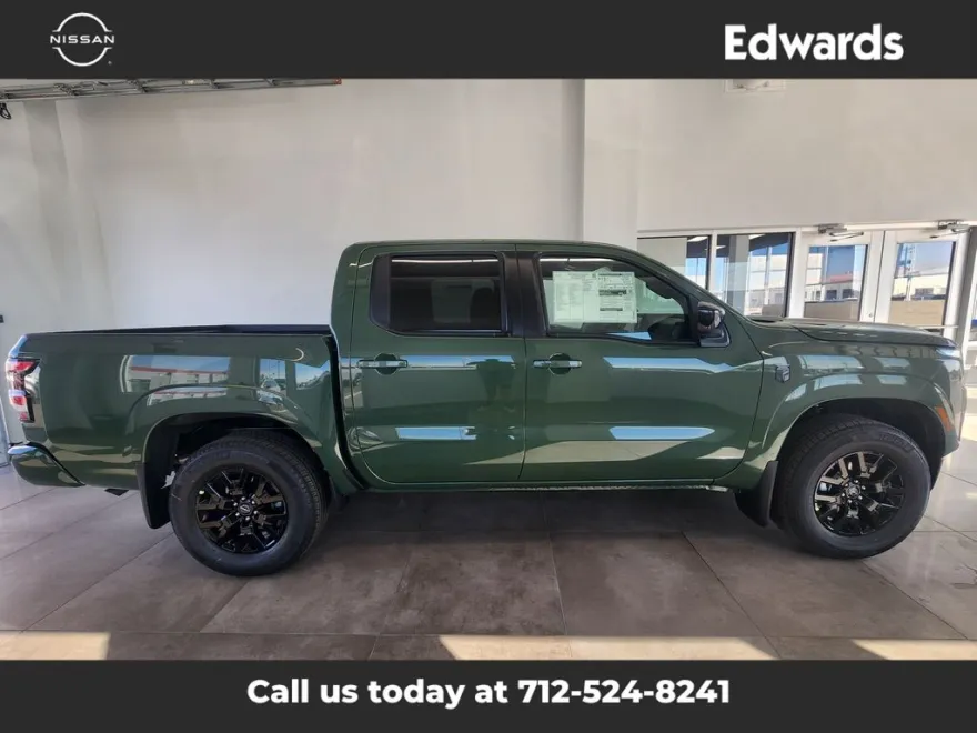 2026 Nissan Frontier SV photo 1