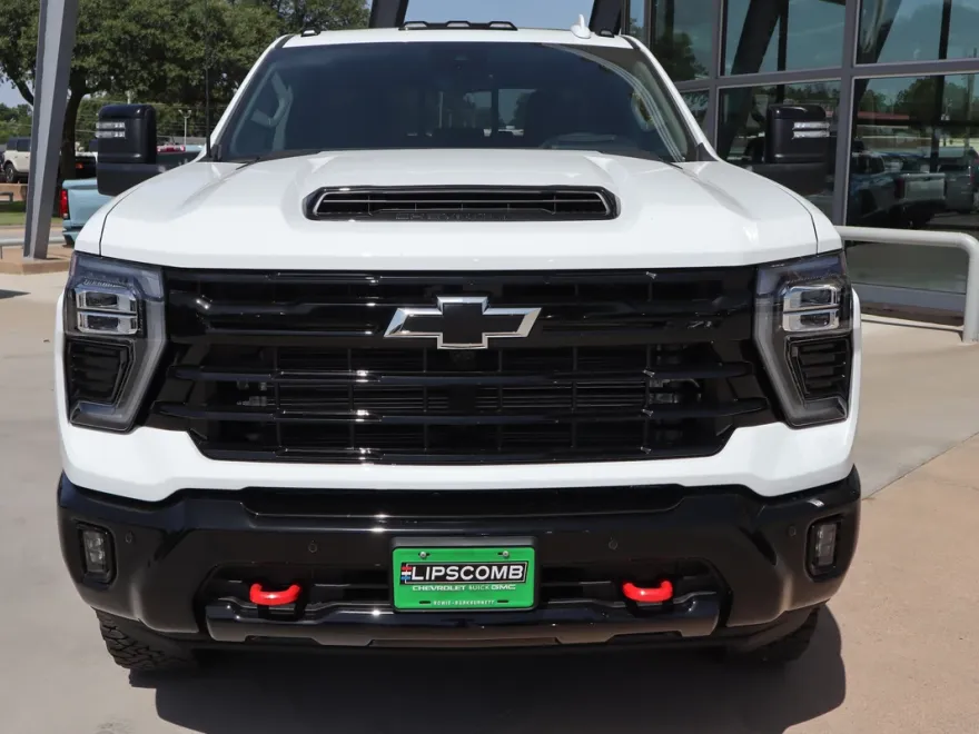 2025 Chevrolet Silverado 2500HD LTZ photo 1