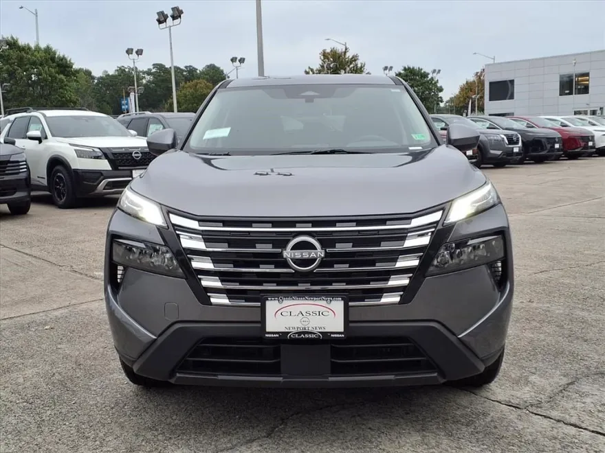 2026 Nissan Rogue SV photo 1