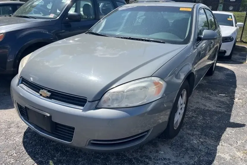 2008 Chevrolet Impala LS photo 1