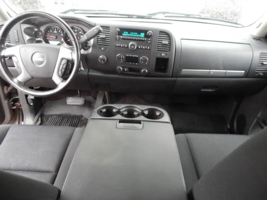 2013 Gmc Sierra 1500 SLE photo 1