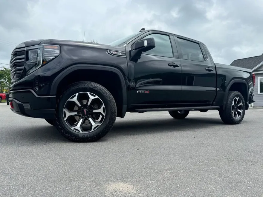 2022 Gmc Sierra 1500 AT4 photo 1