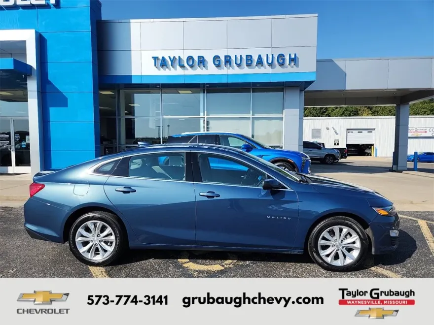 2025 Chevrolet Malibu 1LT photo 1