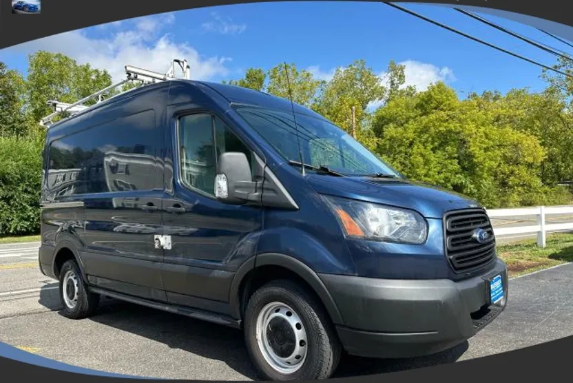 2019 Ford Transit Van photo 1