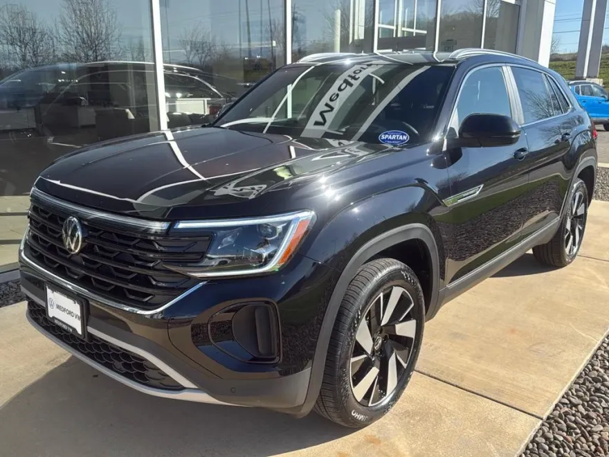 2025 Volkswagen Atlas Cross Sport SEL photo 1
