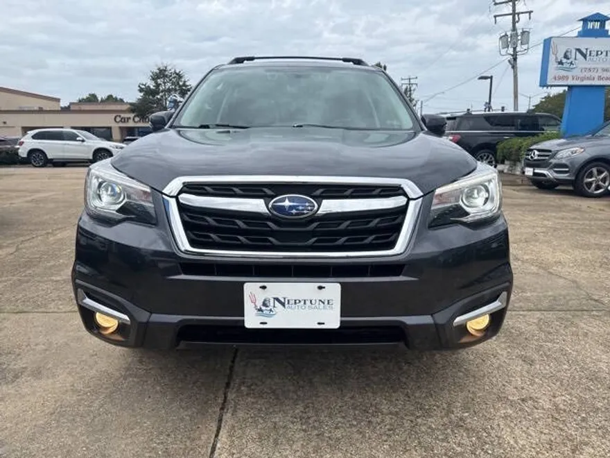 2018 Subaru Forester 2.5i Touring photo 1