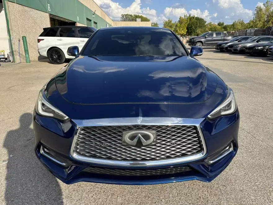 2017 Infiniti Q60 Red Sport 400 photo 1