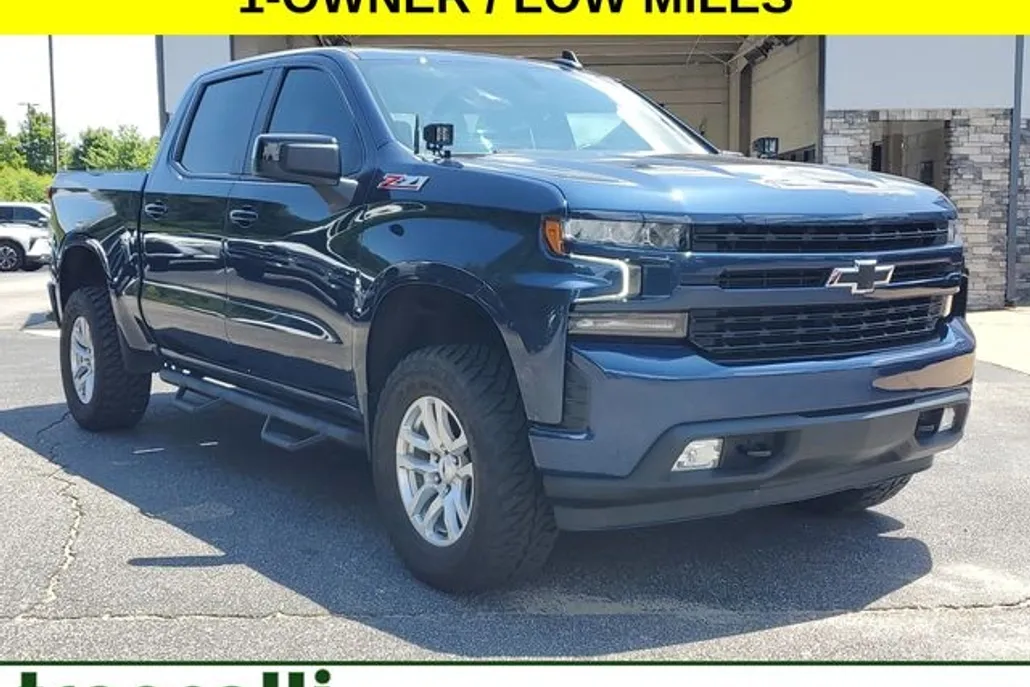 2022 Chevrolet Silverado 1500 RST photo 1