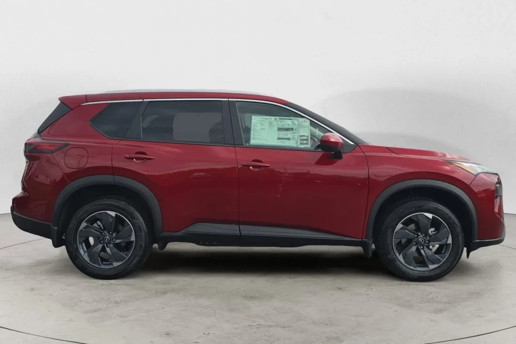 2026 Nissan Rogue SV photo 1
