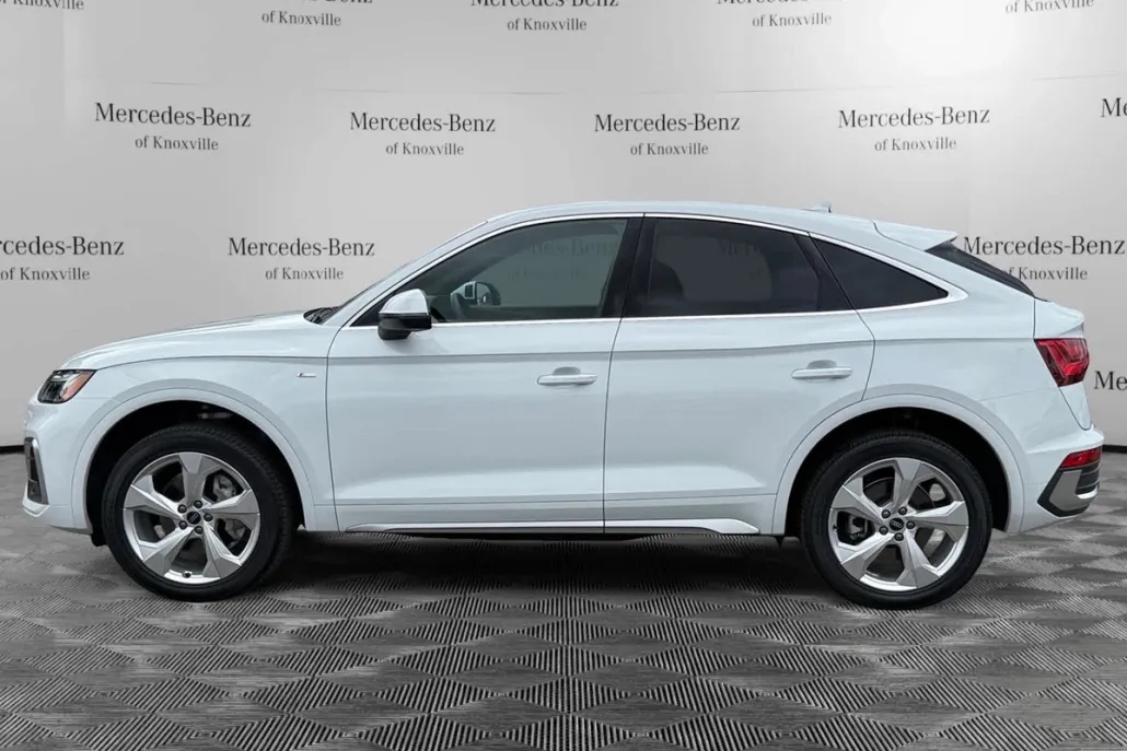 2024 Audi Q5 Sportback S line Premium Plus photo 1
