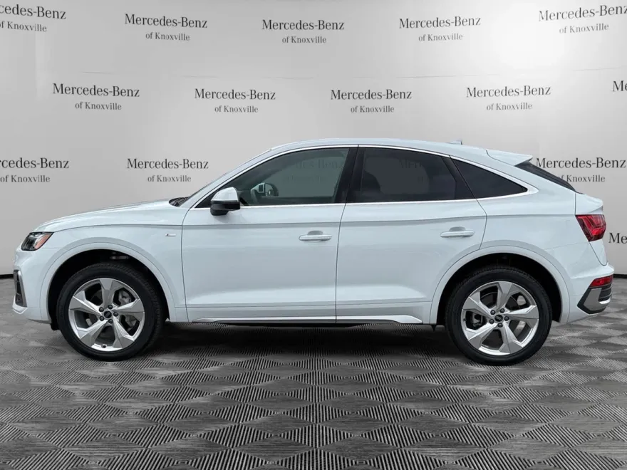 2024 Audi Q5 Sportback S line Premium Plus photo 1