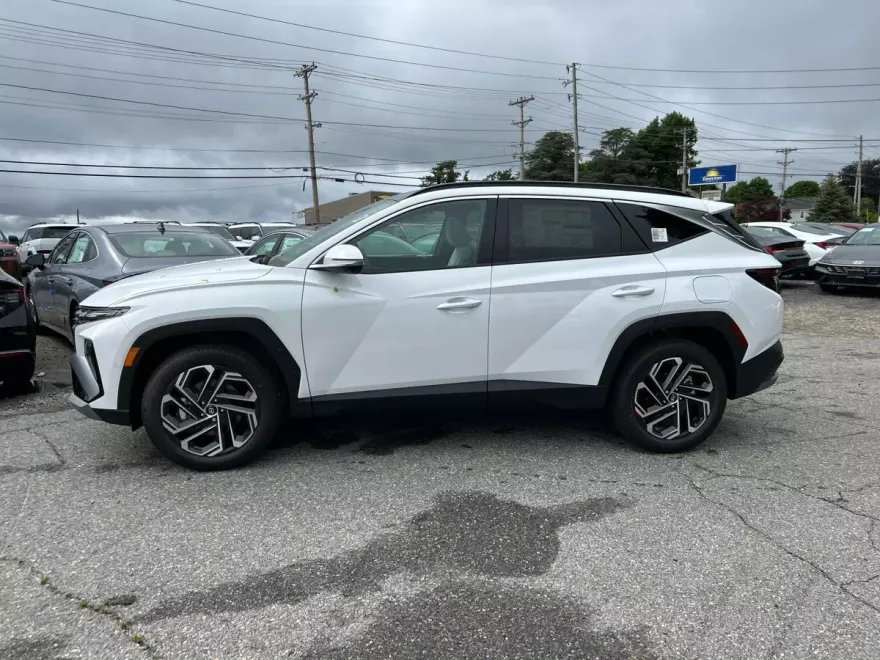 2025 Hyundai Tucson Limited photo 1