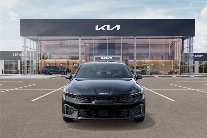 2026 Kia K5 GT-Line photo 1