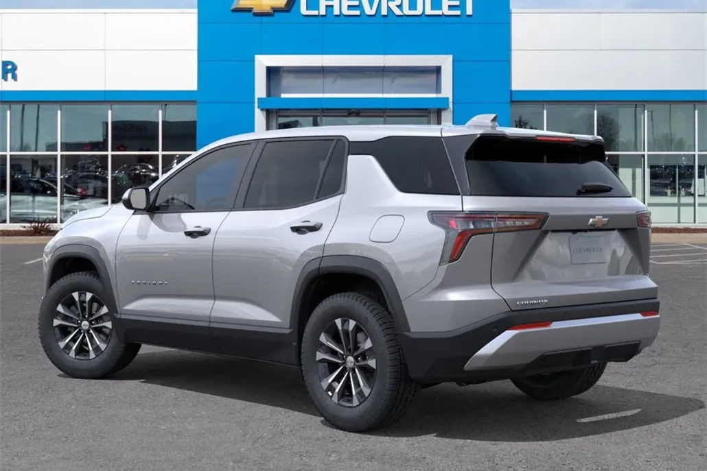 2026 Chevrolet Equinox LT photo 1