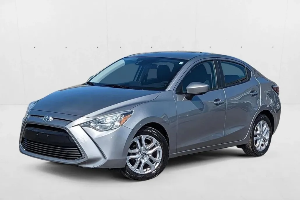 2016 Scion iA photo 1