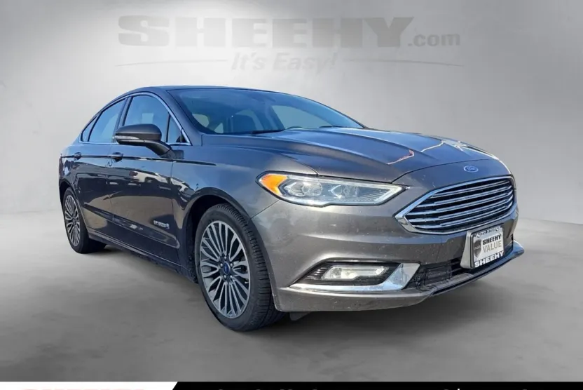 2018 Ford Fusion Hybrid Titanium photo 1