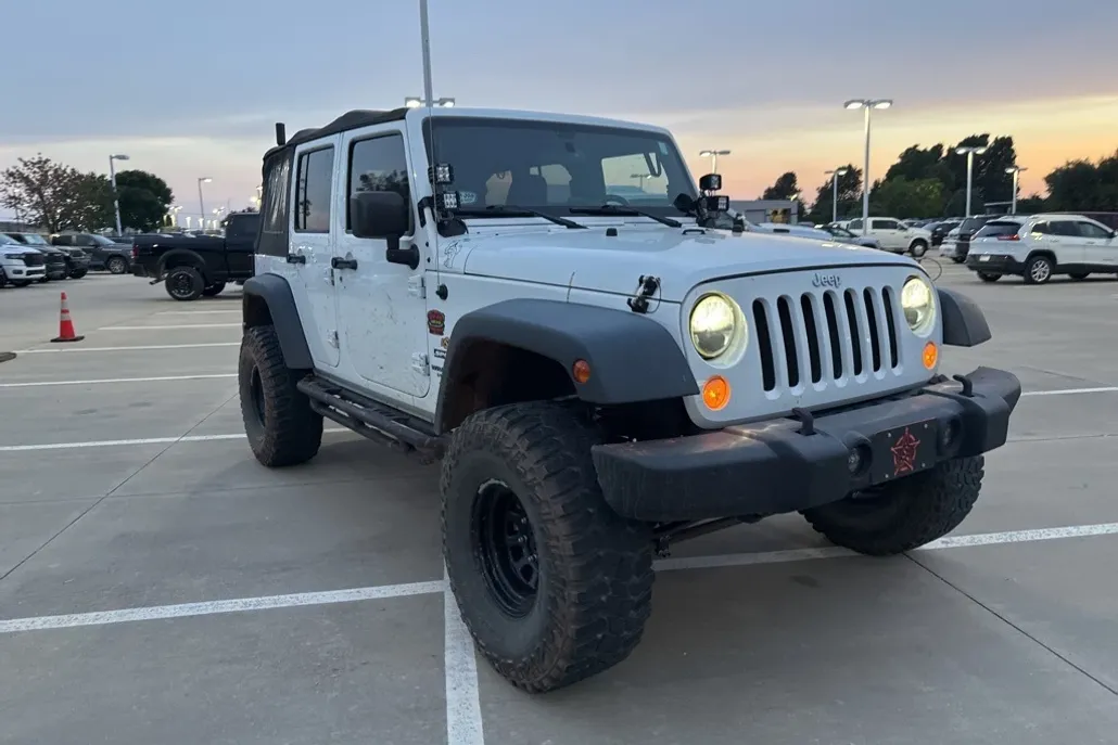 2015 Jeep Wrangler Unlimited Sport photo 1