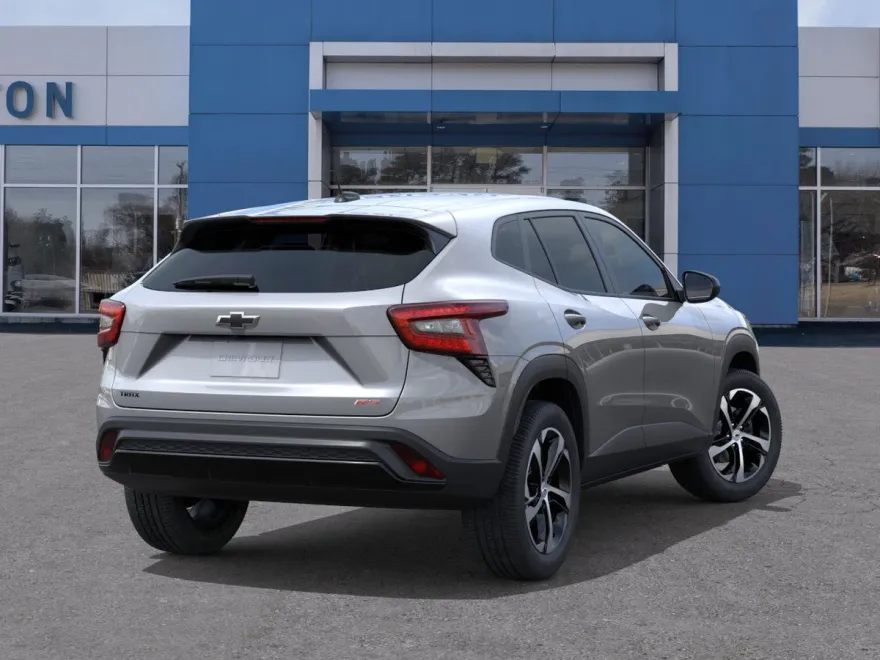 2025 Chevrolet Trax photo 1