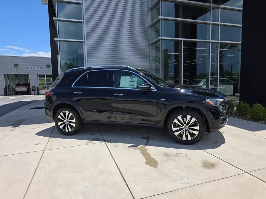 2025 Mercedes Benz GLE 450e 4MATIC photo 1